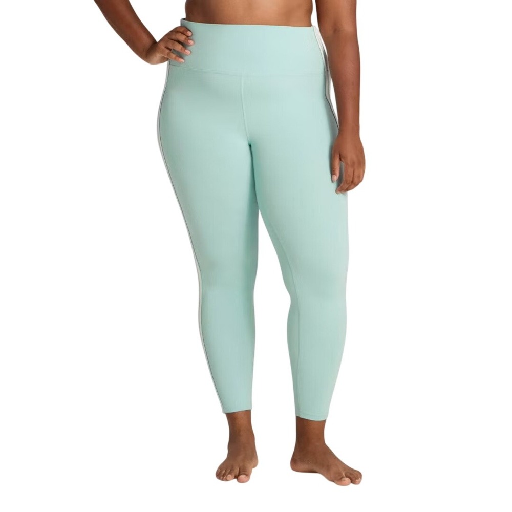 All in Motion Women's Blue Metallic Pipe Ultra High Rise 7/8 Leggings Size XXL‎